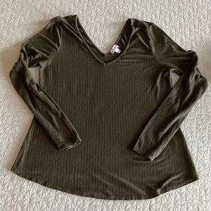 Long sleeve neck, ribbed, sweater, medium